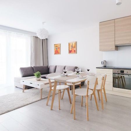 Raval Apartments - Soft Beige Реваль Екстер'єр фото